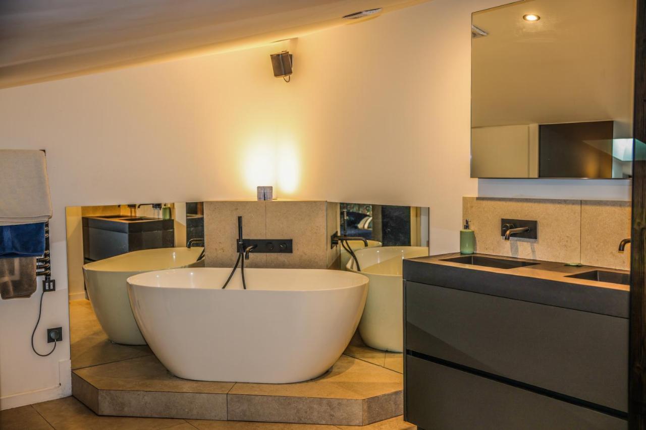 Casa Jungle ! Superb Duplex Apartment, Place Des Lices ! Σαιν-Τροπέ Εξωτερικό φωτογραφία