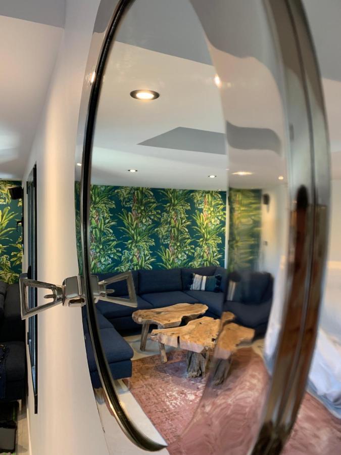 Casa Jungle ! Superb Duplex Apartment, Place Des Lices ! Σαιν-Τροπέ Εξωτερικό φωτογραφία