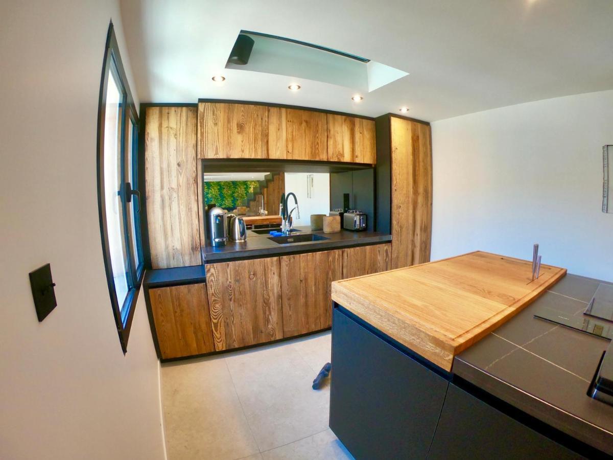 Casa Jungle ! Superb Duplex Apartment, Place Des Lices ! Σαιν-Τροπέ Εξωτερικό φωτογραφία